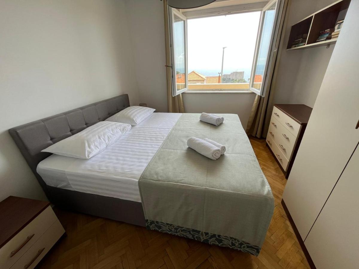 Gallery - View Of The Old Town & Free Parking Dubrovnik